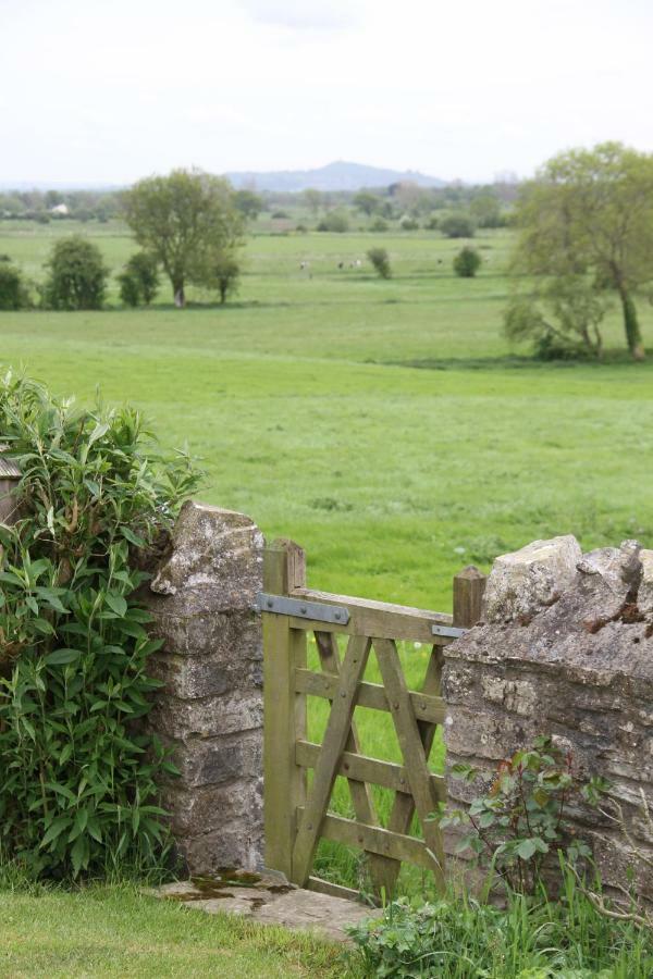 Castle Farm Bed and Breakfast Wedmore Εξωτερικό φωτογραφία
